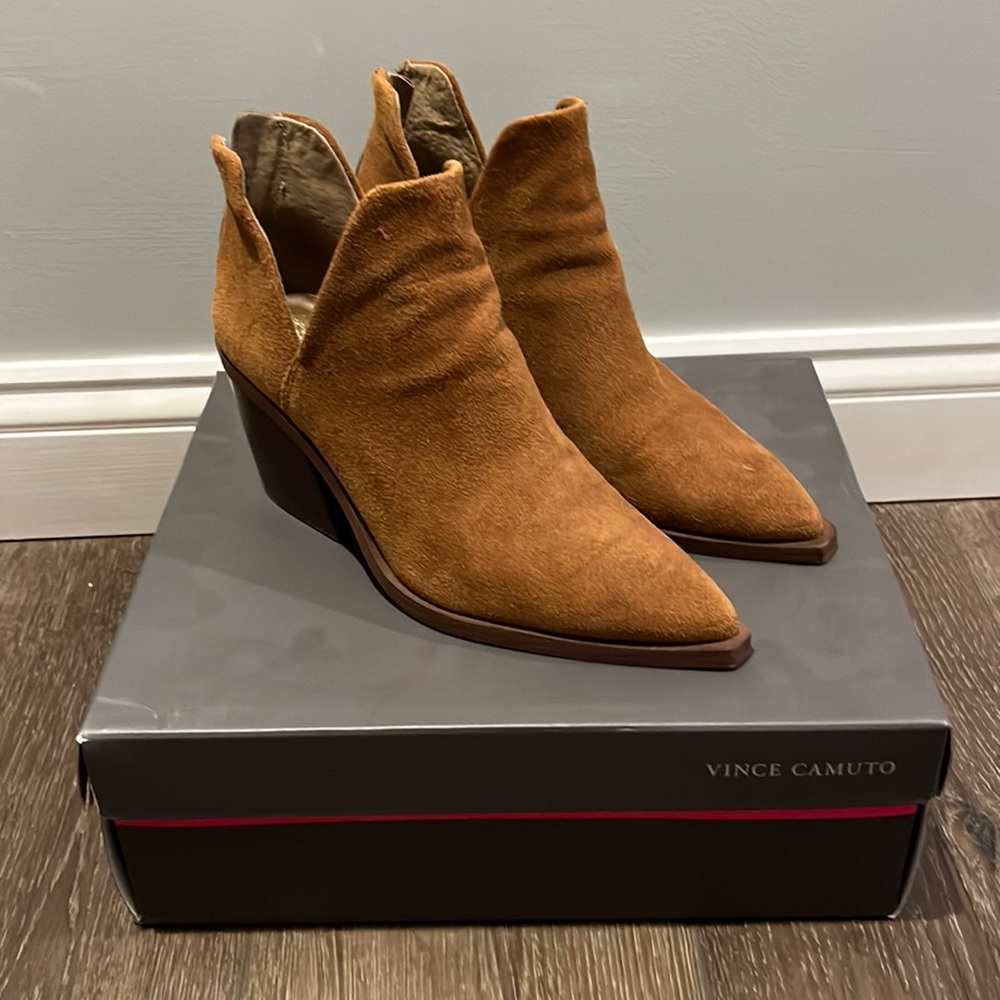 Vince Camuto Bibestie Booties - Size 7.5